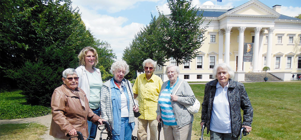 Gemeinsame Ausflüge der Senioren der Residenz sind Teil des Betreuungskonzepts in Magdeburg
