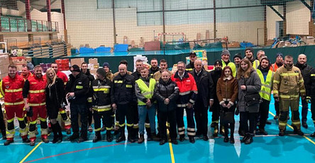 Teambild von der ProCurand Sulzbach-Rosenberg, Freiwillige Feuerwehr und Malteser