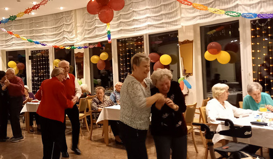 Silvesterparty in der ProCurand Seniorenresidenz Am Straussee in Strausberg