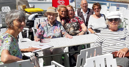 Dampferfahrt auf der Spree vom ProCurand Bewohner*innen und Team Wilhelm-Stift