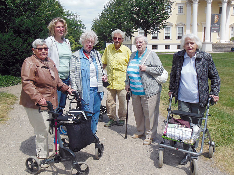 Gemeinsame Ausflüge der Senioren der Residenz sind Teil des Betreuungskonzepts in Magdeburg