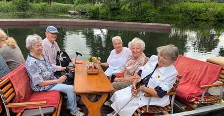 Kanufahrt der Mieter*innen vom Service-Wohnen Bölschestraße im Spreewald