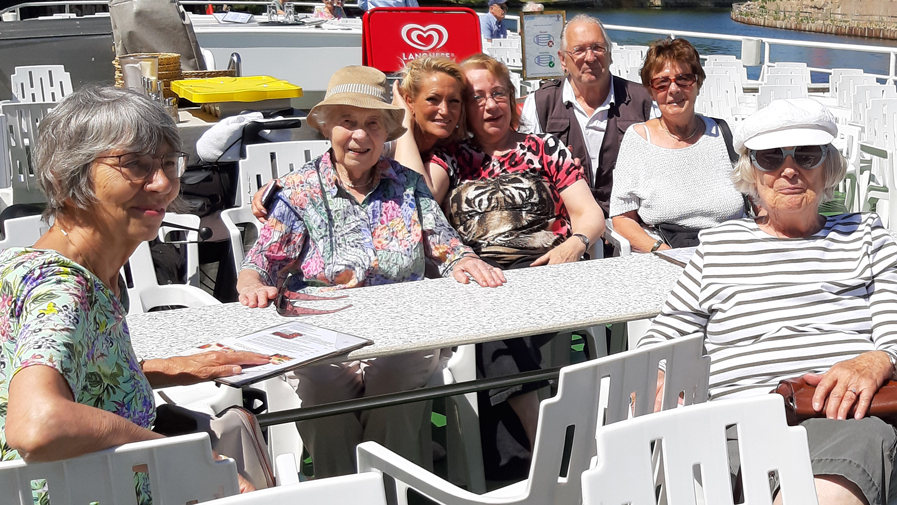 Dampferfahrt auf der Spree vom ProCurand Bewohner*innen und Team Wilhelm-Stift