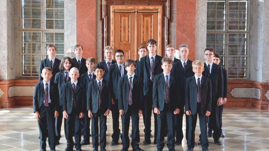 Knabenchor Hösel in der ProCurand Seniorenresidenz Bölschestraße