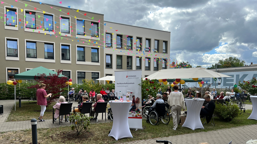 Sommerfest in der ProCurand Seniorenresidenz Bölschestraße in Berlin Friedrichshagen Sommerfest in der ProCurand Seniorenresidenz Bölschestraße in Berlin Friedrichshagen