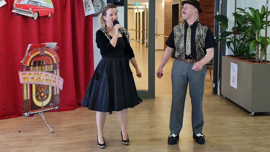 Musikalische Veranstaltung in der ProCurand Seniorenresidenz Bölschestraße Musikalische Veranstaltung in der ProCurand Seniorenresidenz Bölschestraße