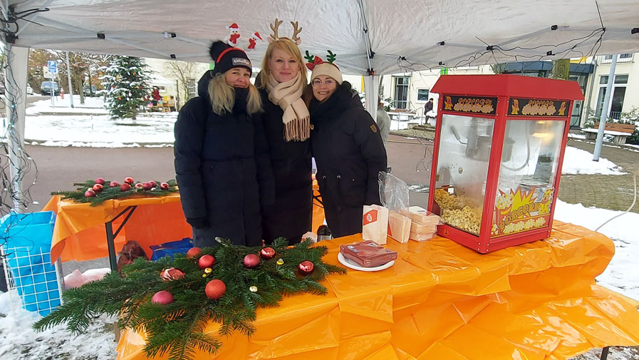 Weihnachtsmarkt in der ProCurand Seniorenresidenz Am Hufeisensee 