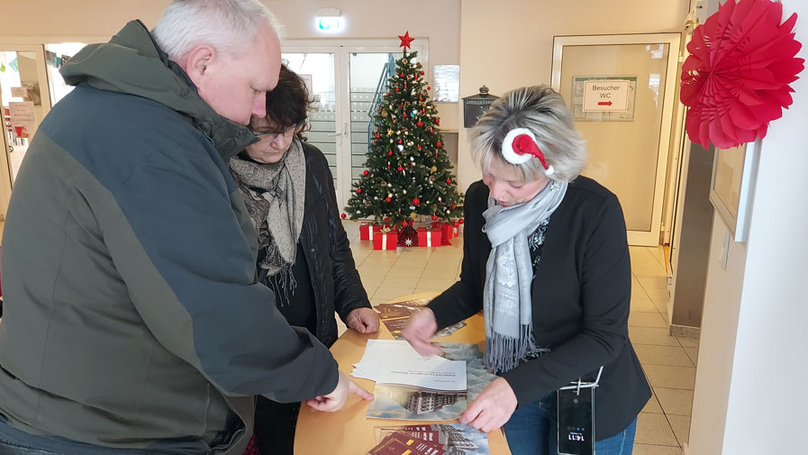 Weihnachtsmarkt in der ProCurand Seniorenresidenz Am Hufeisensee in Halle-Büschdorf