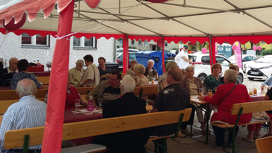 Ambulante Pflege Ludwigsfelde feiert ein Sommerfest