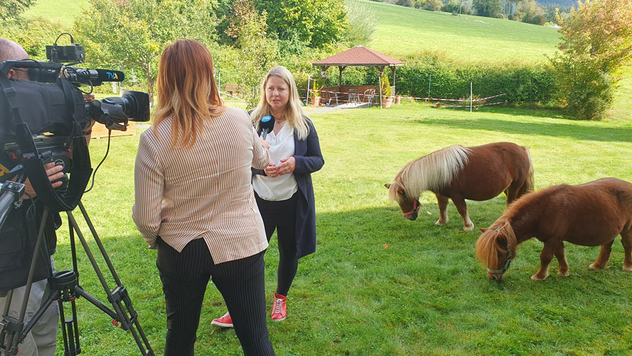 Einrichtungsleitung Nicole Marchl erklärt im Interview die Herausforderungen im ProCurand Pflegestift St. Ulrich 