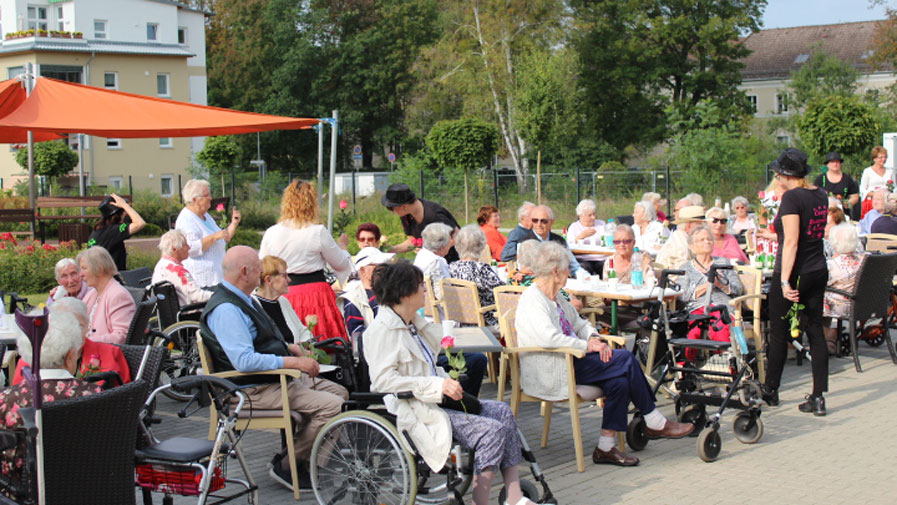 Sommerfest der ProCurand Straisberg Wriezener Straße Sommerfest der ProCurand Straisberg Wriezener Straße