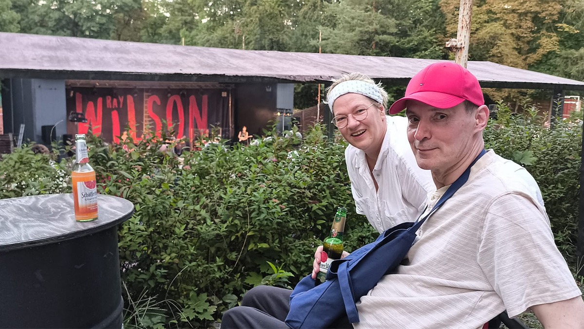 Ray Wilson live wurde ein wahrgewordener Traum für einen Bewohner der Seniorenresidenz Bölschestraße