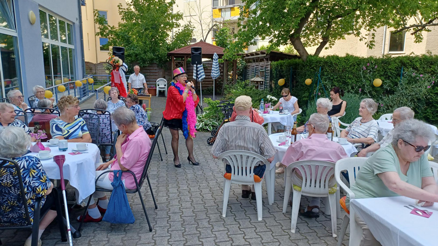 Summer party at the Cottbus senior citizens' residence