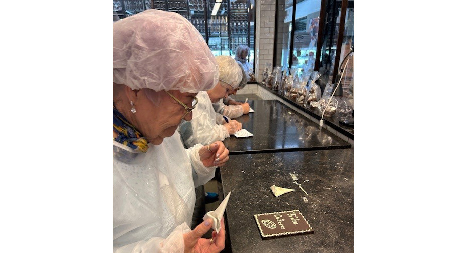 „Sweet“ excursion for the Senftenbergers