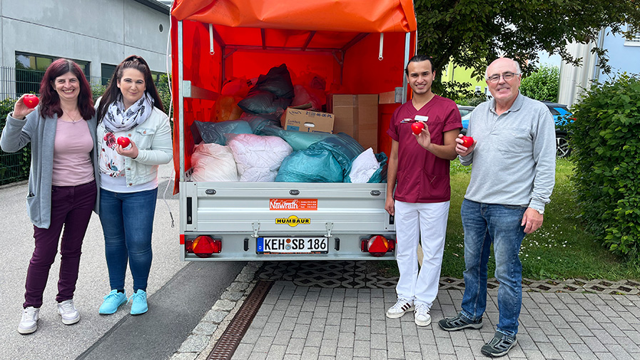 Sulzbach-Rosenberg donates for street dogs