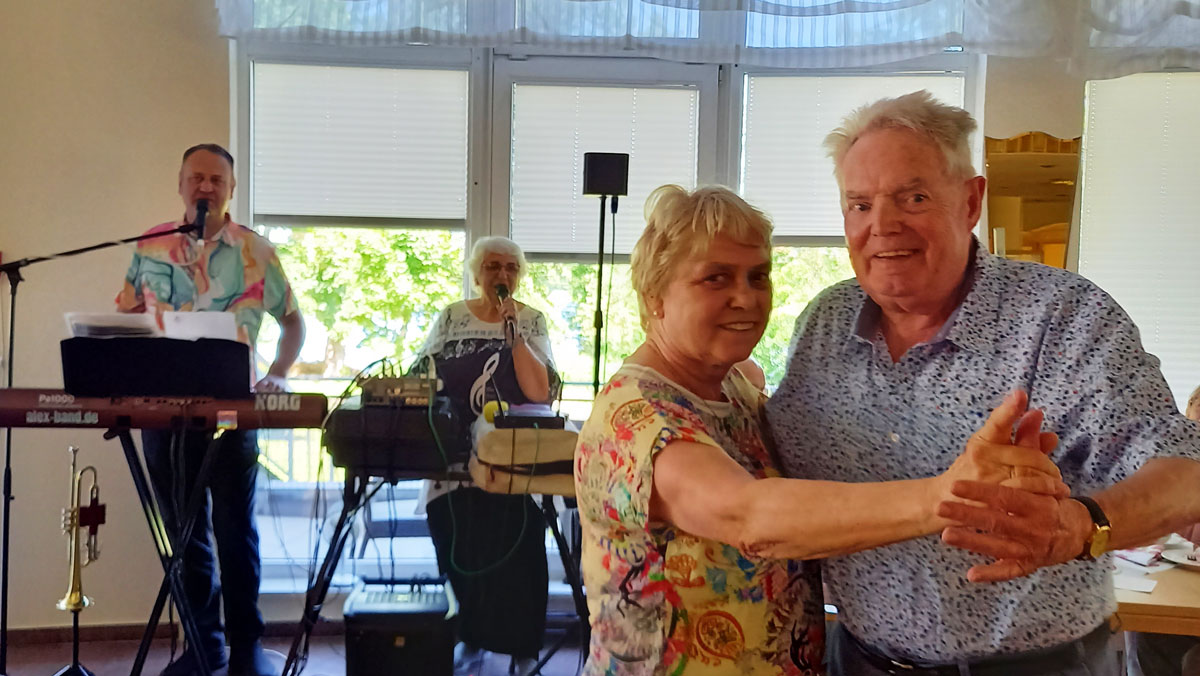 Seniors dance together on Whitsun